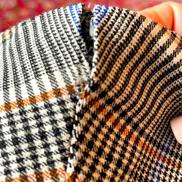 Pull Up Pants - Picture 5 of 7